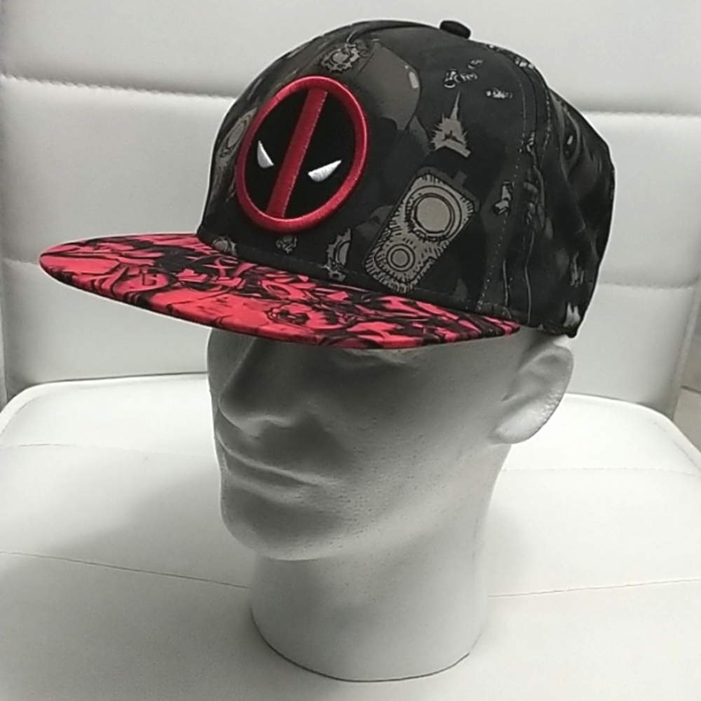 Marvel Hat  Adult One Size  Red Black Snap Back Cap Men's